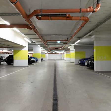 City Centre & Modern Quiet Apartment With Parking By Renters Prestige Krakau Exterior foto