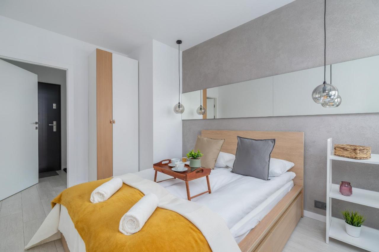 City Centre & Modern Quiet Apartment With Parking By Renters Prestige Krakau Exterior foto